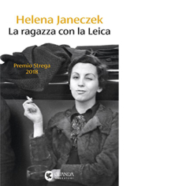 La ragazza con la Leica